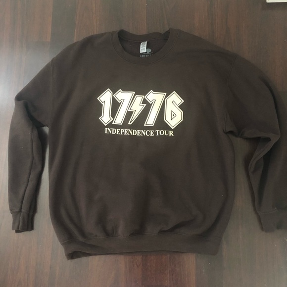 Choclate Brown Patriotic Graphic Sweatshirt - Size Large - Picture 1 of 9